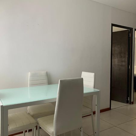 Apartamento Cerca Del Cc Titan Plaza Bogota Exterior photo